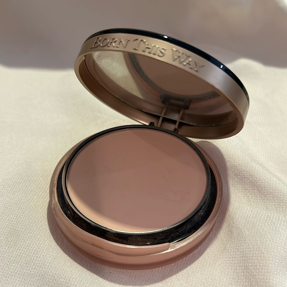 3/$33 + FREE ship | Too Faced Born This Way Complexion Powder